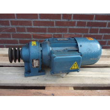 180 RPM  1,1 KW As 19 mm Brake. Used.